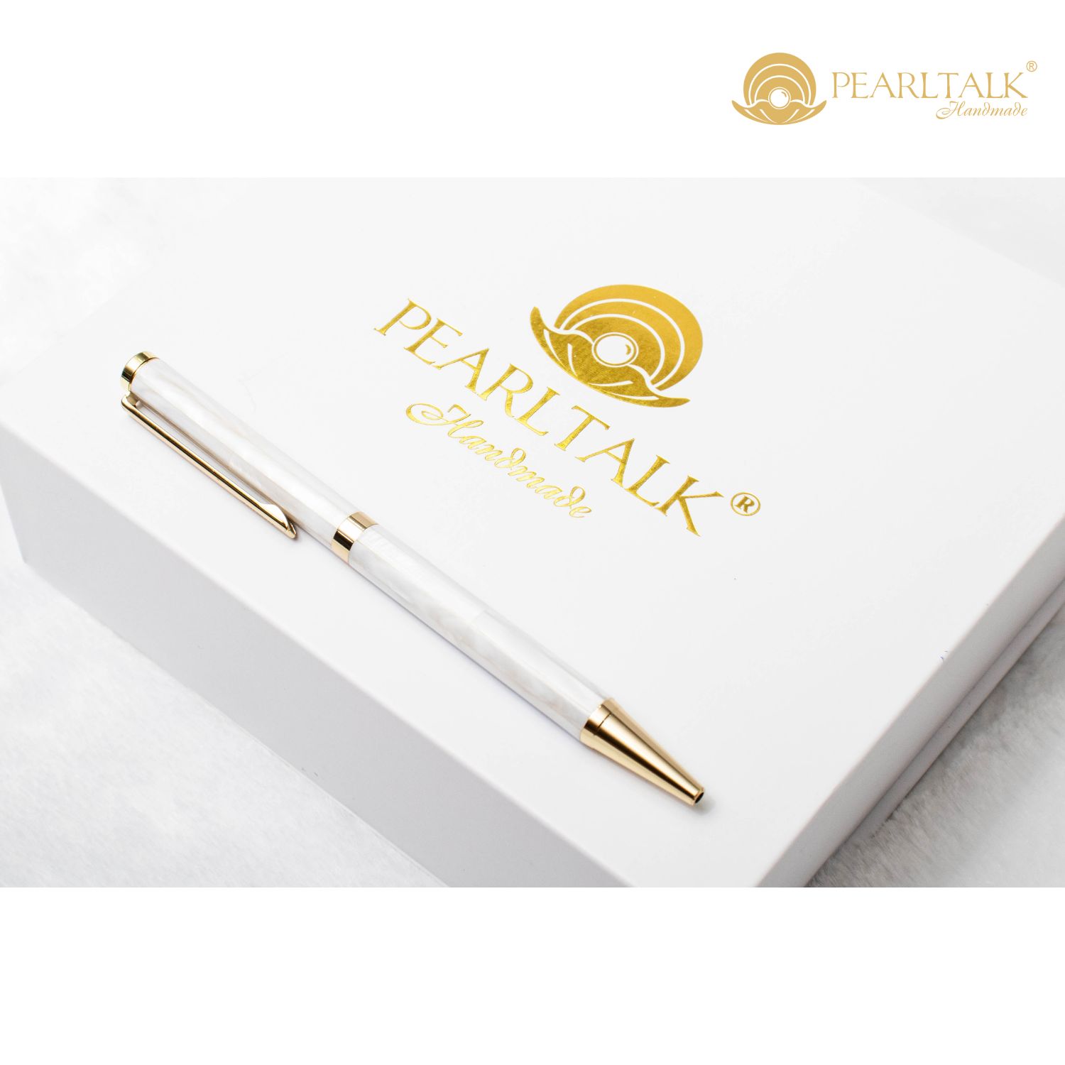 BÚT 01 VIP - TRẮNG NGÀ VOI(Tặng kèm đế cắm trị giá 1.500.000Đ)